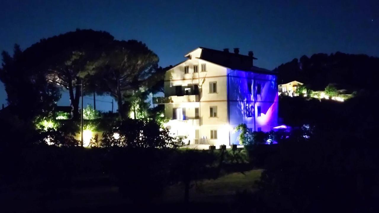 Apartamento Residenza Bertolini Fosdinovo Exterior foto